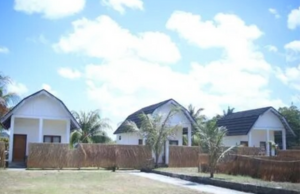 Abhizar-Bungalows-selong-belanak-resized